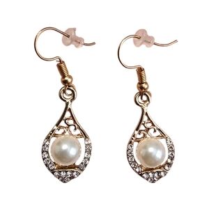 Gold and Pearl Teardrop Earrings